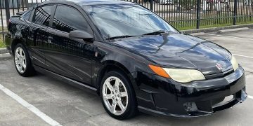 Used Car Of The Day: 2004 Saturn Ion Redline