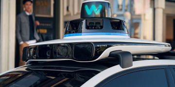 NHTSA Investigating Waymo Self-Driving Cabs After School Bus Incident