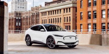 Ford Changed Its Mind About Extending the EV Tax Credits