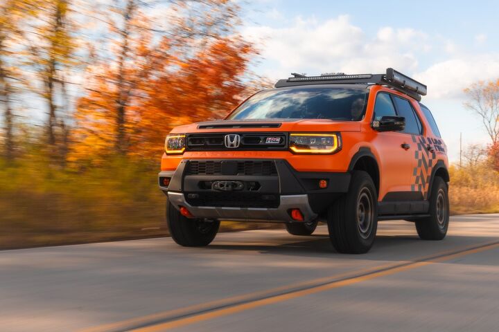 SEMA 2025: Honda Bringing The Dirty Goods