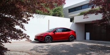 Tesla Recalls 13,000 Cars For Bad Battery Contactors