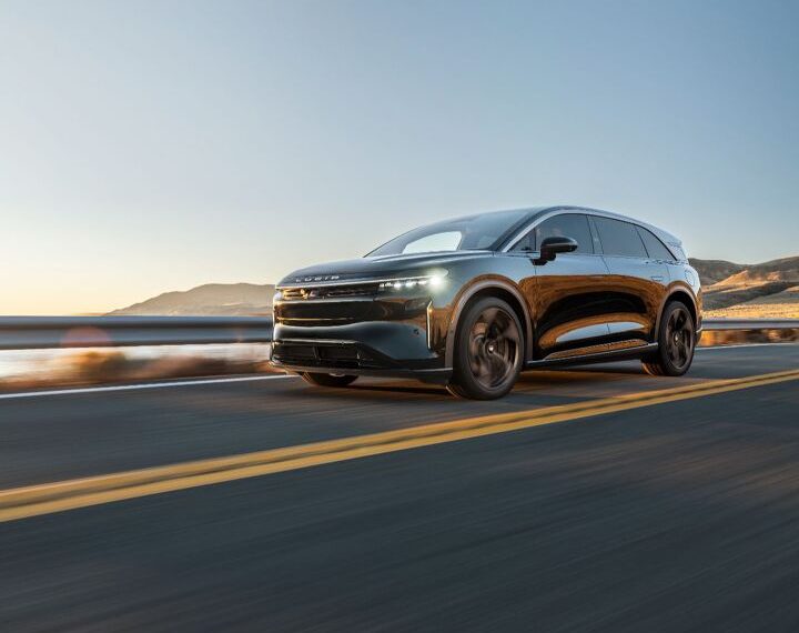 Lucid At The 2025 Los Angeles Auto Show — The Gravity Goes Touring