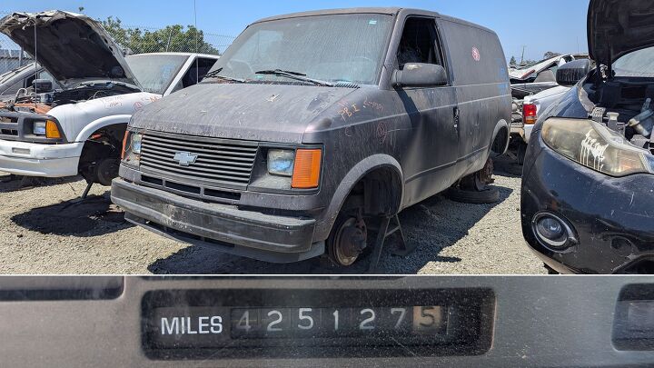 Junkyard Find: 1991 Chevrolet Astro Cargo Van with 425,127 miles