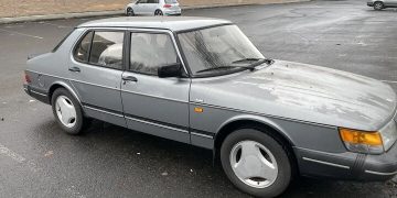 Used Car Of The Day: 1992 Saab 900